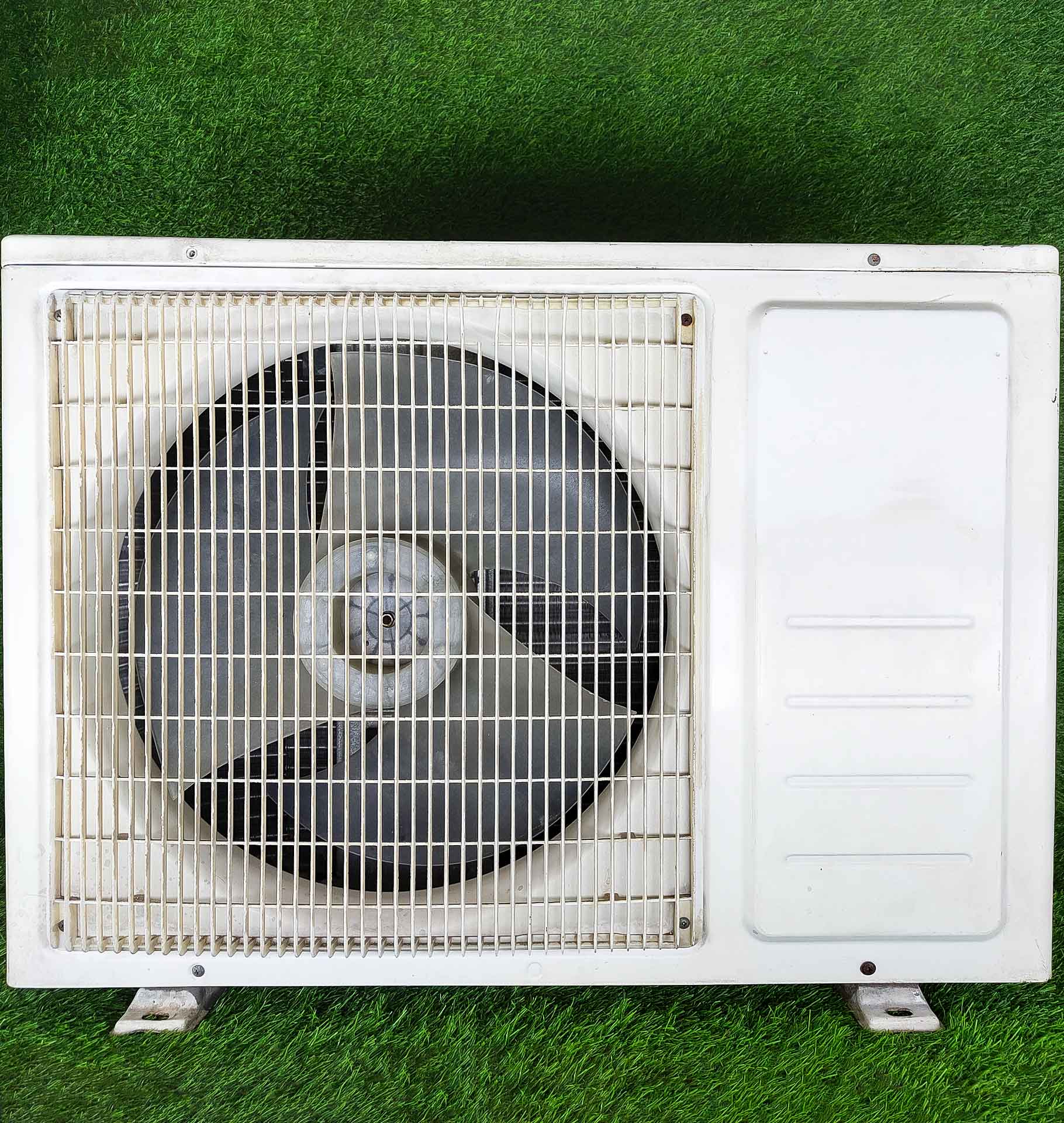 panasonic_2_ton_second_hand_ac (4).jpg